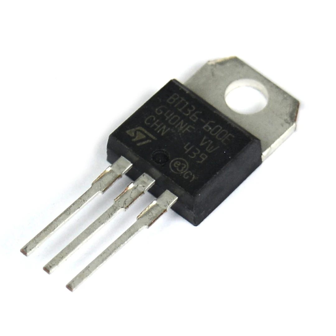 BT136 Triac